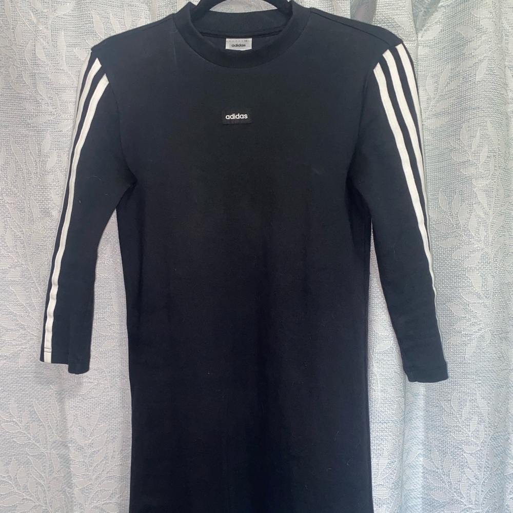 ADDIDAS women’s teeshirt long sleeve dress